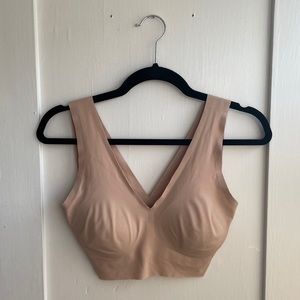 True and Co True Body V Neck Bra